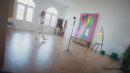 TRÍPODE C17 CON SEGUIMIENTO FACIAL