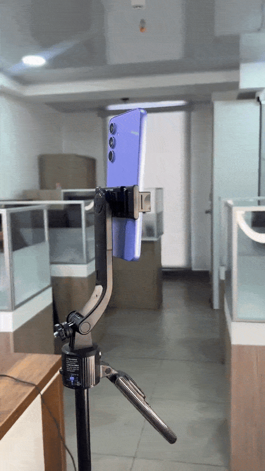 TRÍPODE C17 CON SEGUIMIENTO FACIAL